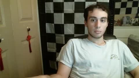 Ezra Naamah online show from 02.03.25