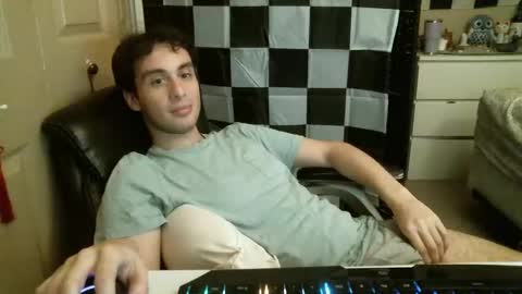 Ezra Naamah online show from 02.11.25