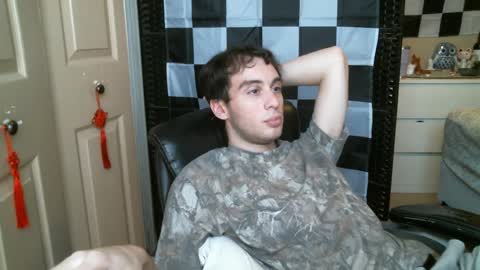 Ezra Naamah online show from 02.12.25