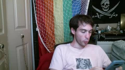 Ezra Naamah online show from 09.19.25