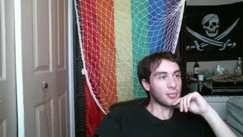 Ezra Naamah online show from 09.26.25