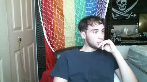 Ezra Naamah online show from 10.21.25