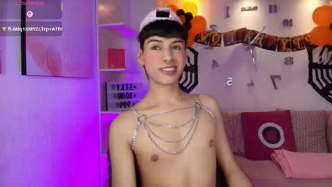 Juan online show from 10.23.25