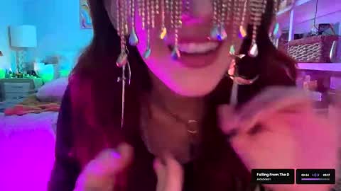 Snapshot of faewildz chatting on 10.18.25 Faewildz online show from 10.18.25