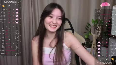 Snapshot of fairy_m00n chatting on 09.16.25 Kate online show from 09.16.25