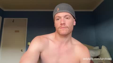 Snapshot of fairybae5 chatting on 10.22.25 Travis online show from 10.22.25