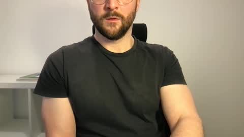 Snapshot of fantacyland chatting on 02.20.25 Alex online show from 02.20.25