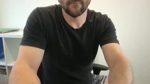 Snapshot of fantacyland chatting on 09.22.25 Alex online show from 09.22.25