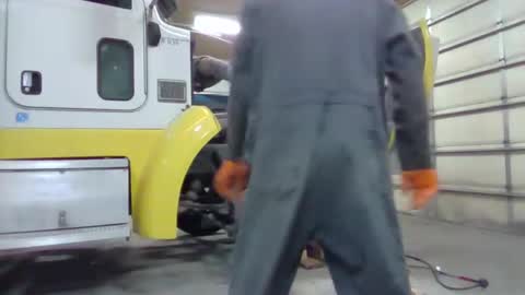 Snapshot of farmboy4720 chatting on 11.12.25 farmboy4720 online show from 11.12.25