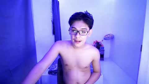 Snapshot of fastfucker_22 chatting on 03.07.25 fastfucker_22 online show from 03.07.25