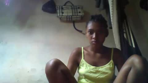 Snapshot of fazifazila chatting on 10.25.25 fazila online show from 10.25.25