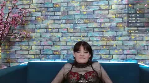 Snapshot of feelsgoodwoman chatting on 12.19.24 Laura online show from 12.19.24