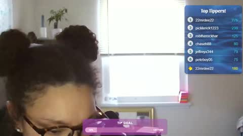 Soley online show from 01.29.25