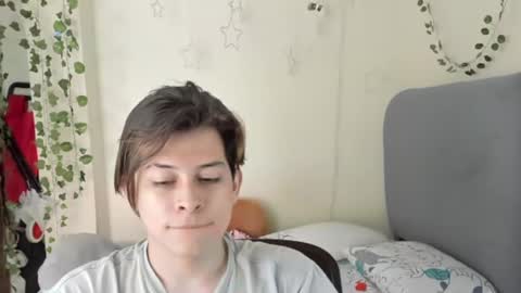 Snapshot of felix_leex chatting on 09.19.25 Felix leex online show from 09.19.25