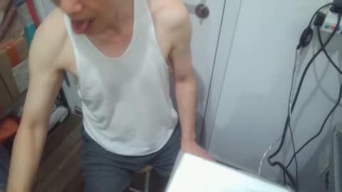 Snapshot of felixlau chatting on 10.13.25 felixlau online show from 10.13.25