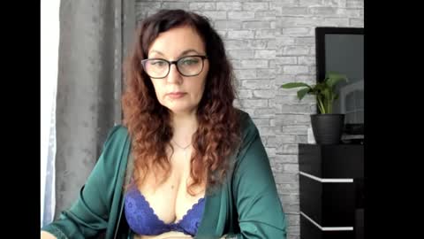 Snapshot of fey_bb chatting on 01.31.25 Milana online show from 01.31.25