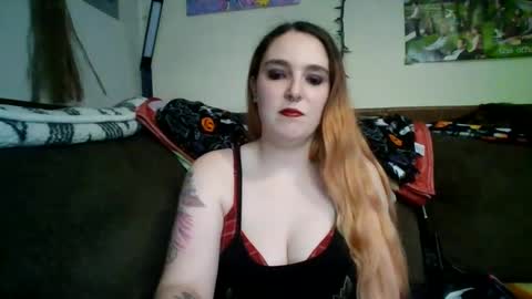 Snapshot of fieryredhead0125 chatting on 09.28.25 Fiery Red Head online show from 09.28.25