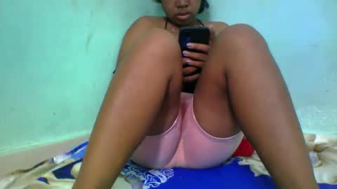 Snapshot of fifaalydia chatting on 09.16.25 fifaalydia online show from 09.16.25