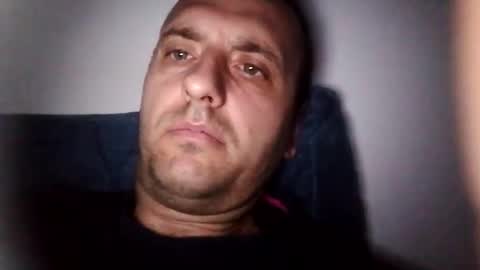 Snapshot of figonik chatting on 01.16.25 Nick online show from 01.16.25