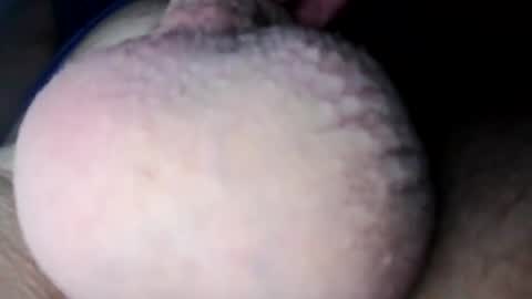 Snapshot of figonik chatting on 02.11.25 Nick online show from 02.11.25