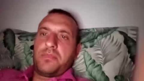 Snapshot of figonik chatting on 10.12.25 Nick online show from 10.12.25