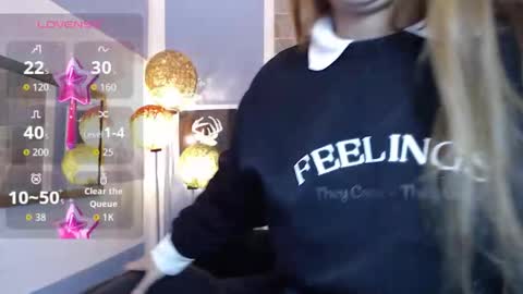 Fiorellaa online show from 10.21.25