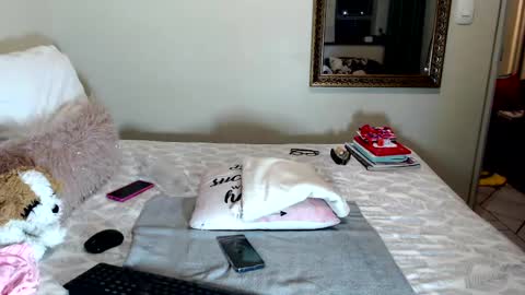 Snapshot of fitblair66_ chatting on 02.14.25 fitblair66_ online show from 02.14.25
