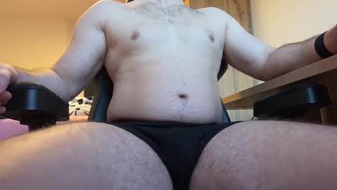 Snapshot of fitnessboy18 chatting on 03.06.25 online show from 03.06.25