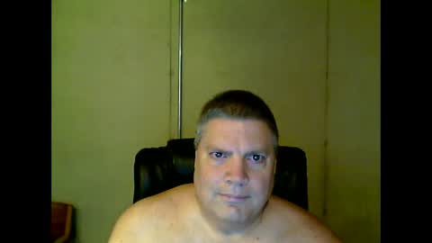 Snapshot of fletch32 chatting on 01.02.25 jd online show from 01.02.25