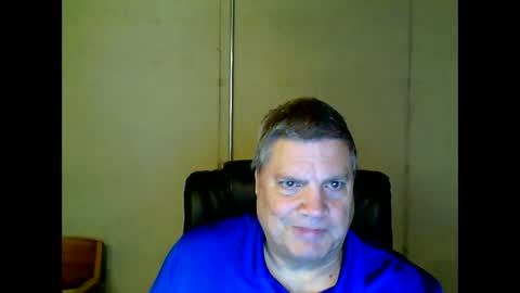 Snapshot of fletch32 chatting on 01.09.25 jd online show from 01.09.25