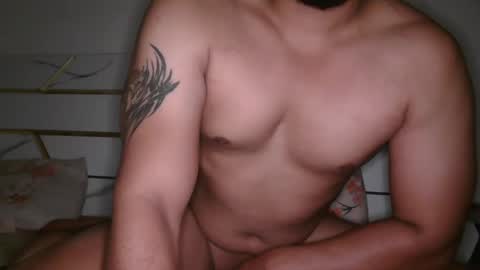 Snapshot of flirtsxxx chatting on 01.25.25 flirtsxxx online show from 01.25.25