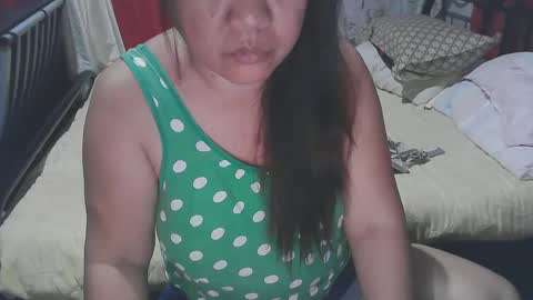 Snapshot of flirtymistressx chatting on 12.31.24 FlirtyMistressX online show from 12.31.24