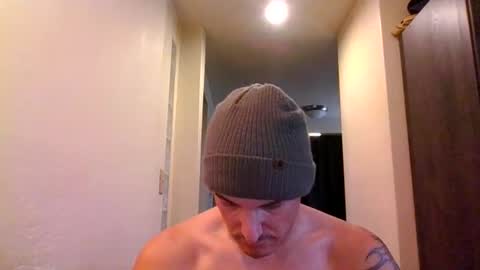 Snapshot of fllv0082 chatting on 01.03.25 Come in and See online show from 01.03.25