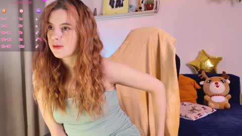 Snapshot of flonodo chatting on 01.07.25 Eliza online show from 01.07.25