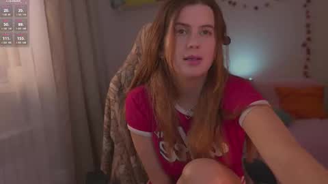 Snapshot of flonodo chatting on 11.16.25 Eliza online show from 11.16.25