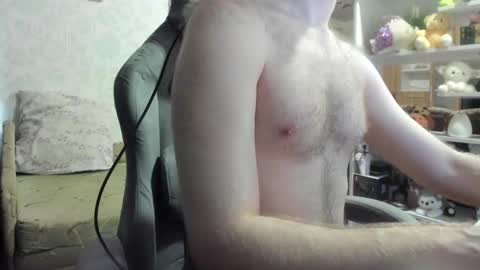 Snapshot of fluffycat_ chatting on 09.11.25 fluffycat online show from 09.11.25