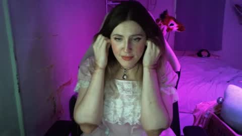 Snapshot of fluxsux chatting on 09.15.25 Flux online show from 09.15.25