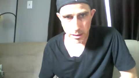 Snapshot of fouraide42 chatting on 02.27.25 fouraide42 online show from 02.27.25