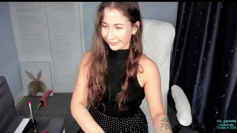 Snapshot of fox_gabriella chatting on 10.04.25 Jasmine Im back online show from 10.04.25