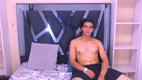 Foxter online show from 12.05.25