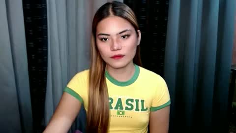 Snapshot of foxxypennyx chatting on 10.09.25 Cheska online show from 10.09.25