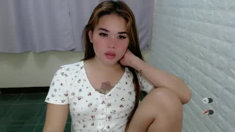 Snapshot of foxy_lei chatting on 02.03.25 foxy_lei online show from 02.03.25