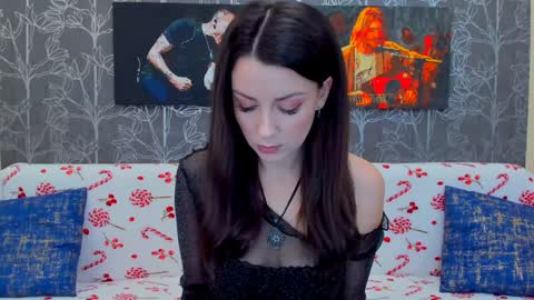 Snapshot of foxyx1 chatting on 12.15.24 Foxy online show from 12.15.24