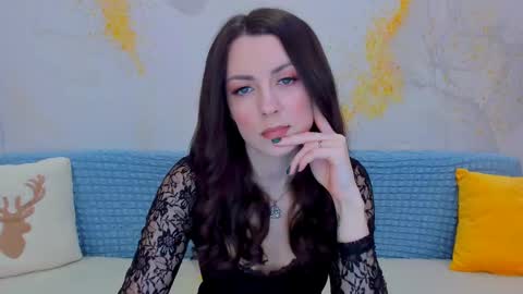 Snapshot of foxyx1 chatting on 03.08.25 Foxy online show from 03.08.25