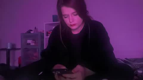 francescafey online show from 11.17.25