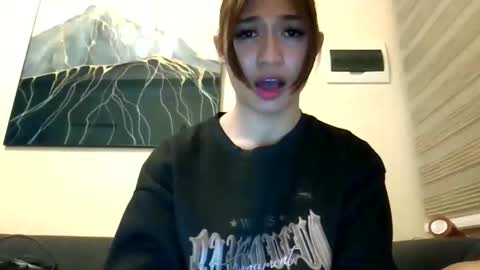 Snapshot of francine_moore chatting on 01.28.25 Francine online show from 01.28.25