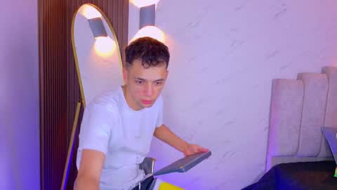 Franco online show from 11.22.25