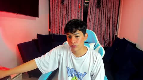 Snapshot of franco_rizzo01 chatting on 01.10.25 frank online show from 01.10.25