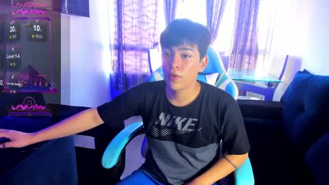 Snapshot of franco_rizzo01 chatting on 01.18.25 frank online show from 01.18.25