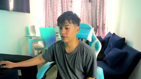 Snapshot of franco_rizzo01 chatting on 02.03.25 frank online show from 02.03.25